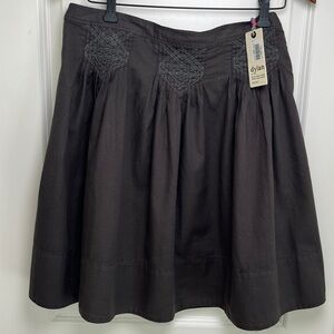 NWT Dylan Charcoal Navajo Stitch Skirt Size 8